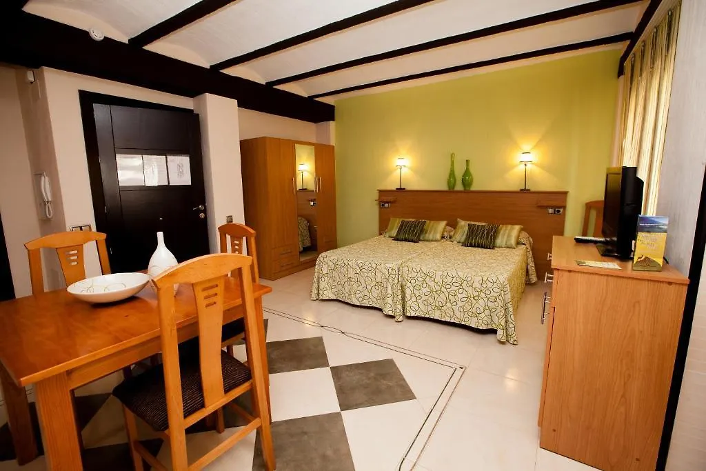 Apartahotel Al Alba Pozo Alcón